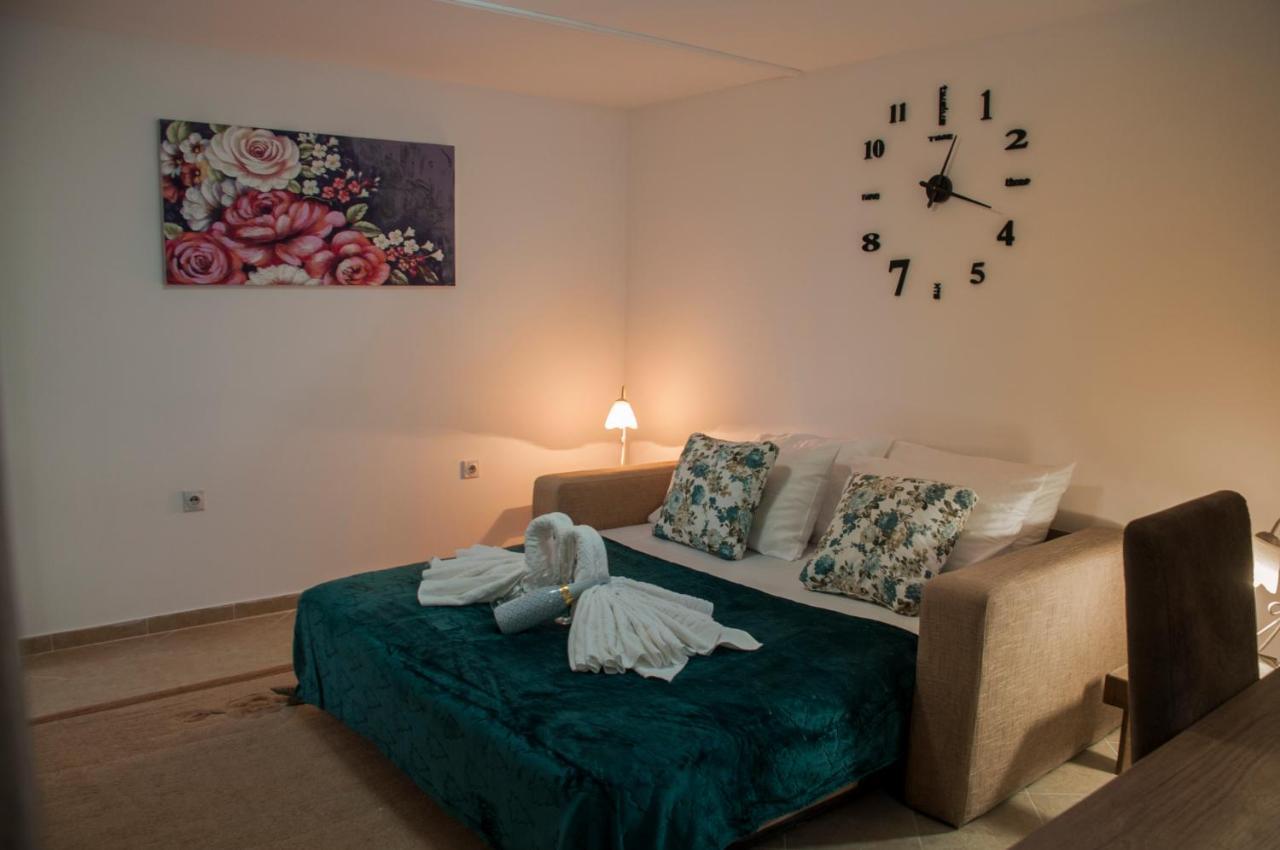 Apartmani Suncica Vrnjacka Banja Exterior photo